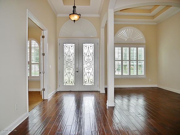 5th image of 1228 Autumn Pines Dr