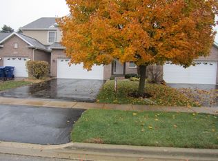 2144 Autumn Ln, Dekalb, IL 60115