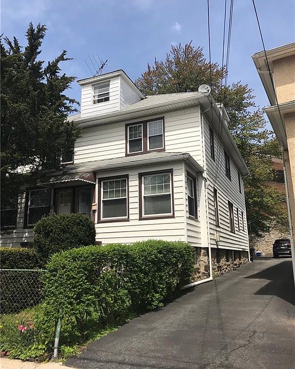1st image of 61 Hartley Ave