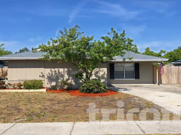 1706 Stonehaven Way, Tarpon Springs, FL 34689