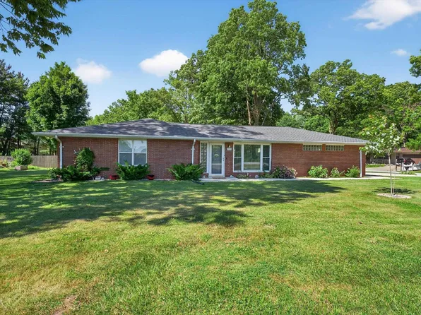 19551 Jewell Ave, South Bend, IN 46614