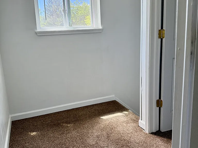 31543 Alpena Ct — Photo 11