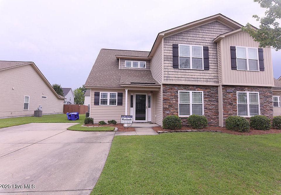 1st image of 2216 Sweet Bay Dr #A