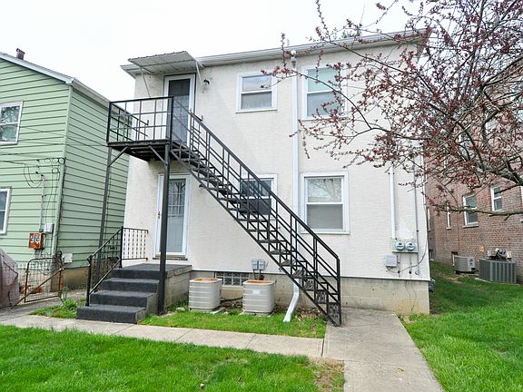 2nd image of 1464-1466 Ashland Ave
