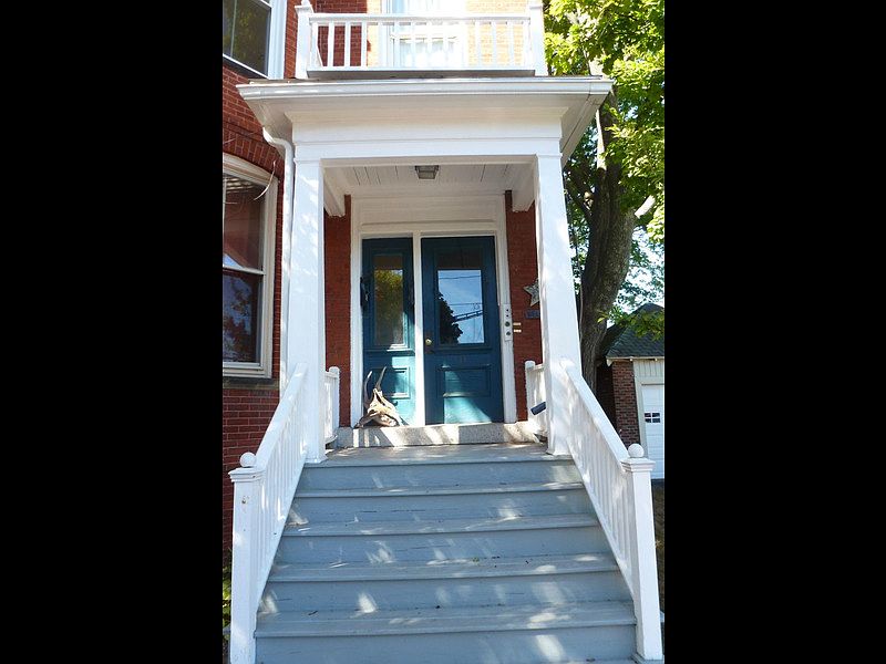 11 William St Unit 2