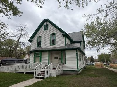 14 6th Ave NW, Faribault, MN, 55021