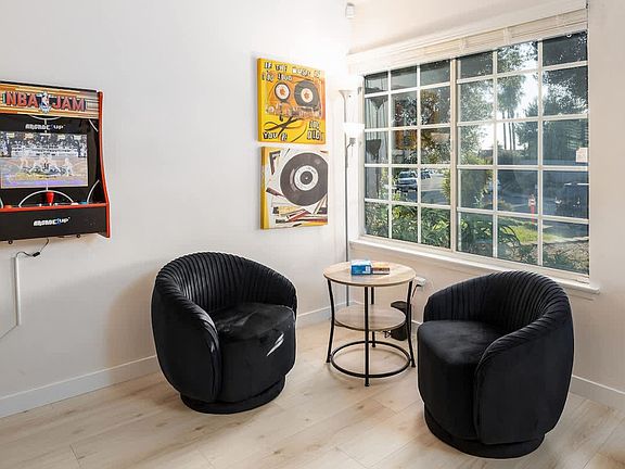 Reading Area