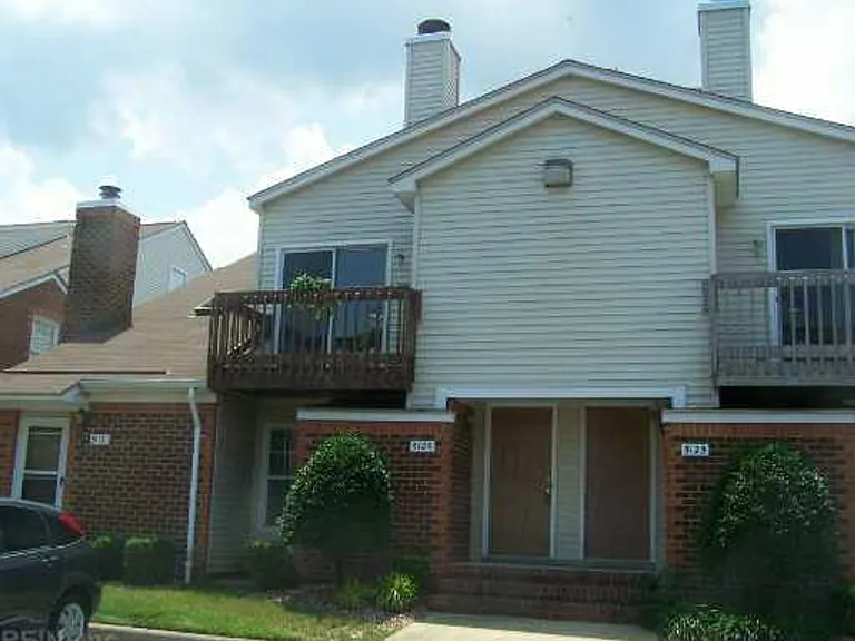 5129 Walkers Grant Ln — Photo 1