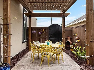 2100 Rice Ave — Photo 21
