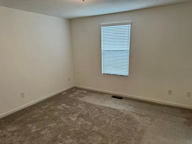 221 Faulk Dr — Photo 11