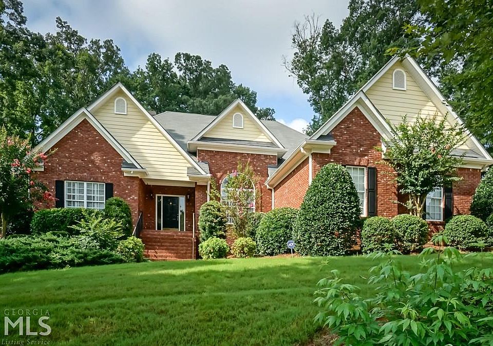 1st image of 116 Crown Springs Dr