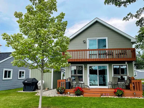 29 North Dr, Brooklyn, MI 49230