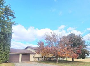 N12086 N Parish Rd, Markesan, WI 53946