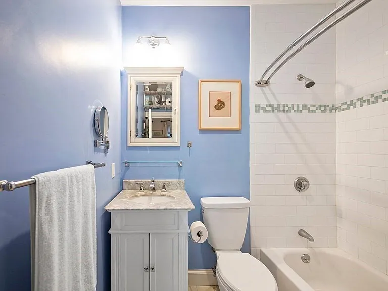 216 W Canton St #2 — Photo 8