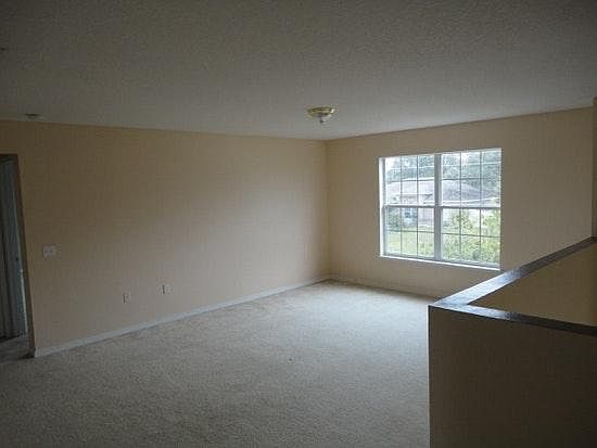 4th image of 314 Baccarat Ct