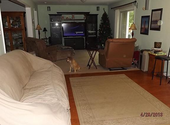 EATING AREA AND LIVING ROOM