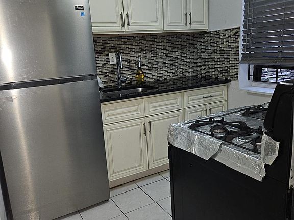 3rd image of 144-17 79 Avenue #2D