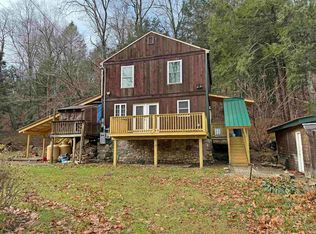 2812 River Rd, Guilford, VT 05301