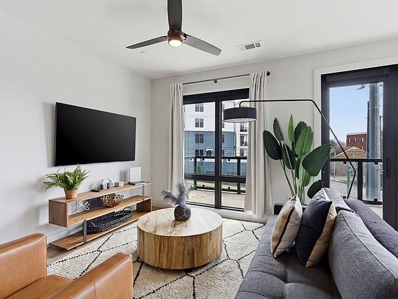 2nd image of 303 31st Ave N #209