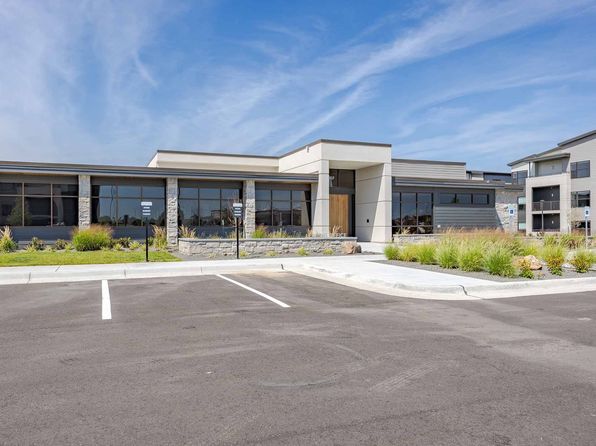 4007 N Ridge Rd #119