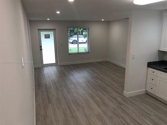 5th image of 11051 SW 79th Ave #11051