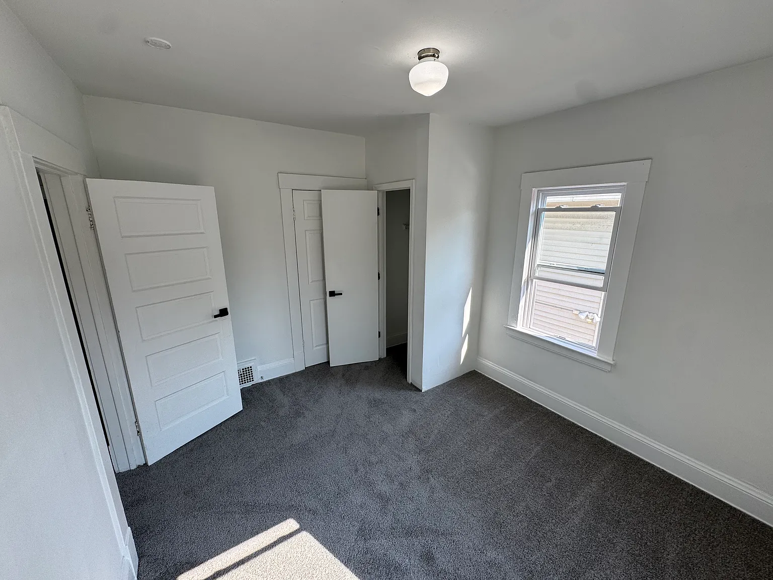2018 Robin St — Photo 3