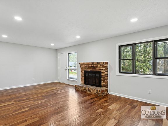 5th image of 2700 Twiggs Cir SE