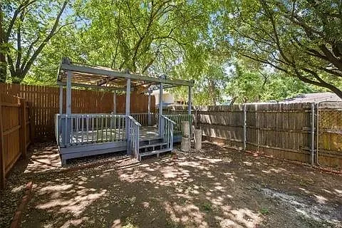 4630 Junius St #C — Photo 11