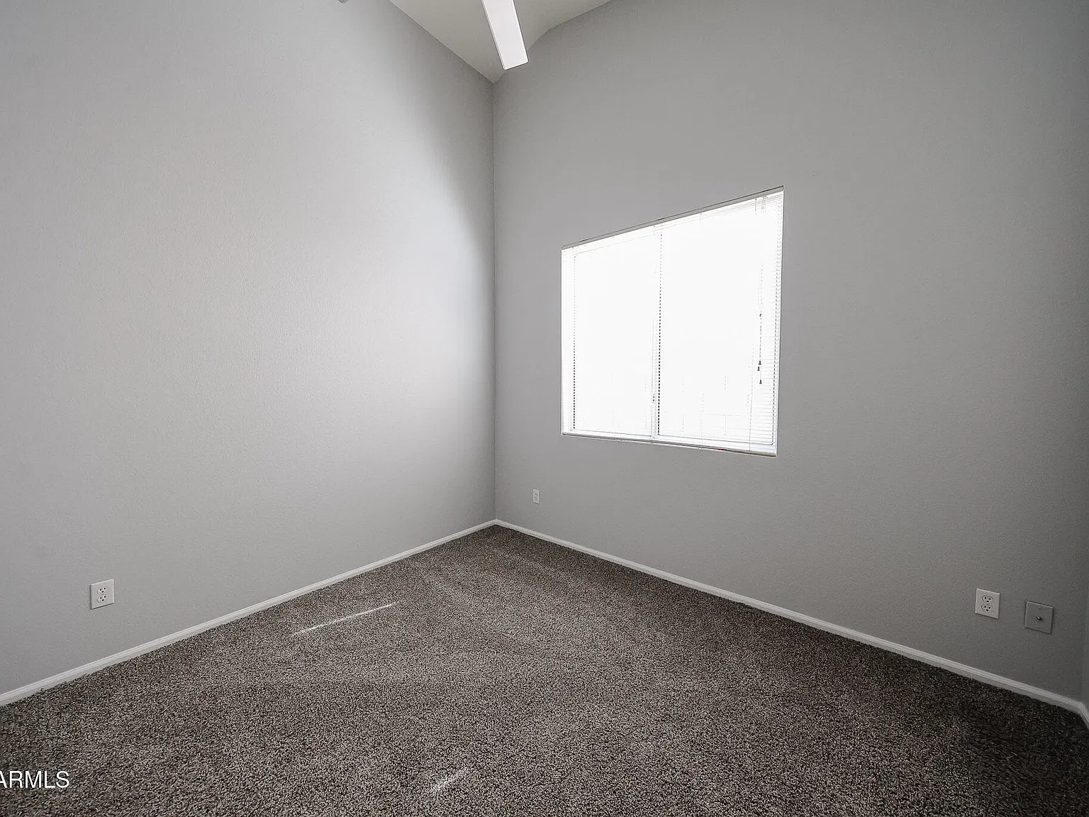 3 bed, 2.0 bath, 2009 sqft, $2,600 — Photo 4