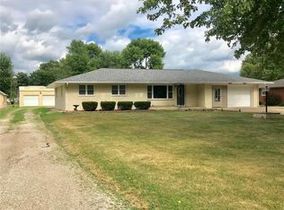 403 S Elm St, La Belle, MO 63452