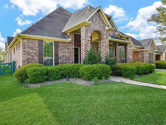 4th image of 5303 Osage Orange Street