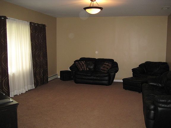 4th image of 183 McBaine Ave