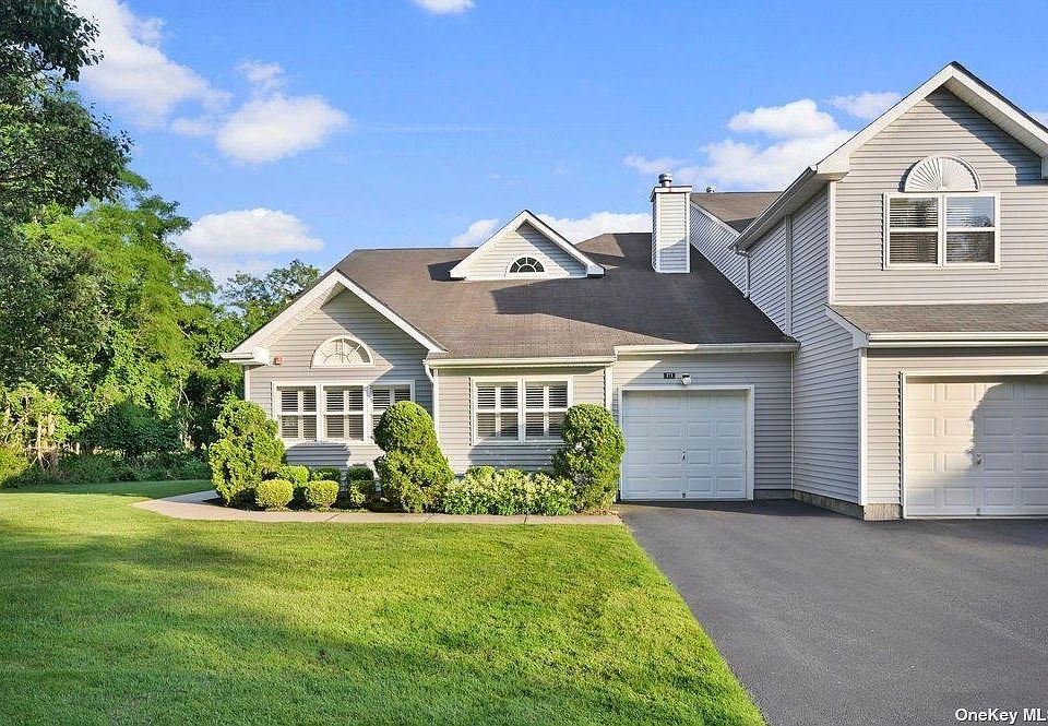 1st image of 171 Hampton Vista Dr #171