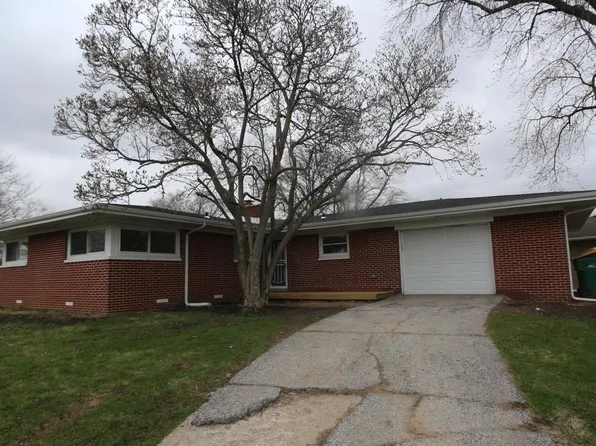 5465 Maryland St, Merrillville, IN 46410