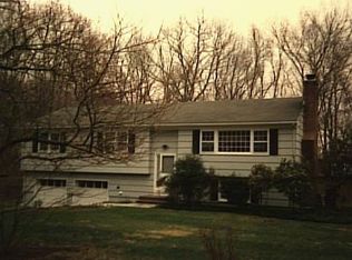 27 Silent Grv N, Westport, CT 06880