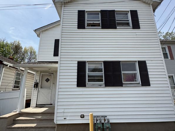 76 Hunt Ave