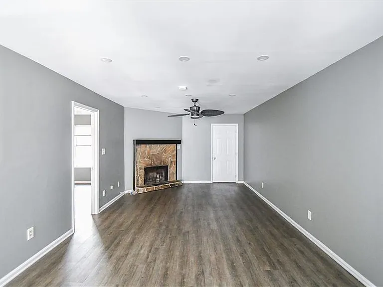 735 Oak Dr — Photo 31