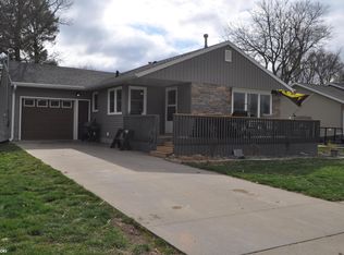 217 S Elm St, Carroll, IA 51401