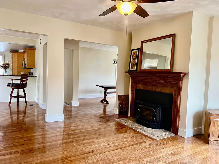 55 Beach St #2 — Photo 9