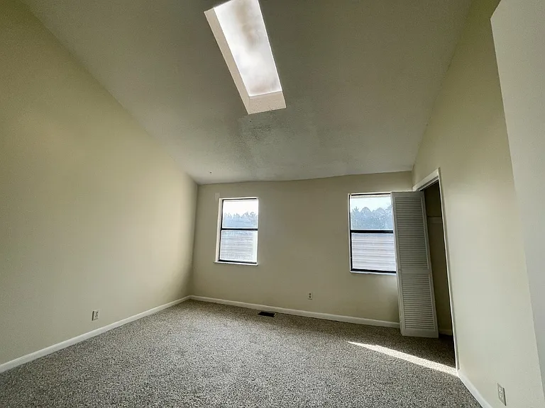 727 S Main St #73 — Photo 5