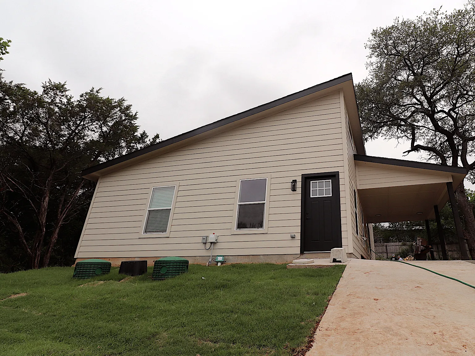 4 bed, 1539 sqft, $2,250 — Photo 2