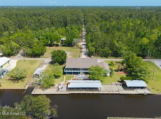 10035 Avenue D, Bay Saint Louis, MS 39520