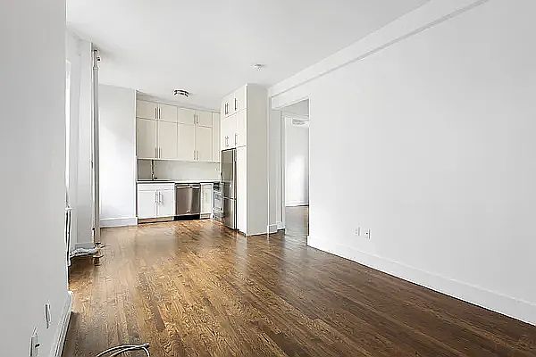 1st image of 344 W 14th St APT E3