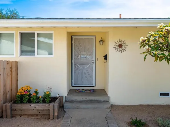 6875 Carthage St, San Diego, CA 92120