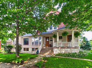 120 Elmwood Pl, Sandwich, IL 60548