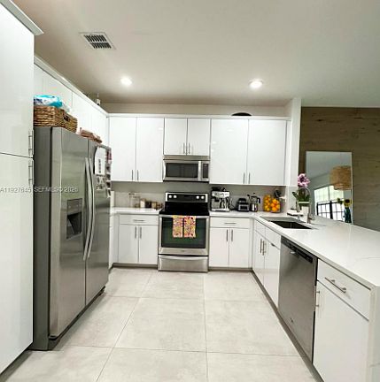 3rd image of 13017 Riverwalk Cir S