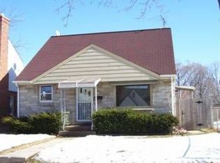 5028 N 67th St, Milwaukee, WI 53218