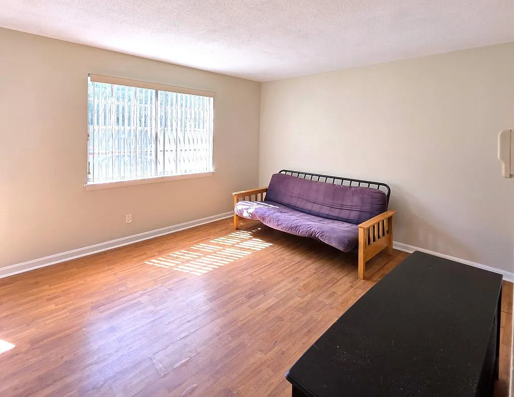 1002 Willow Dr, Unit#81 — Photo 3