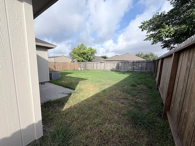 3109 Saskatchewan Dr — Photo 19