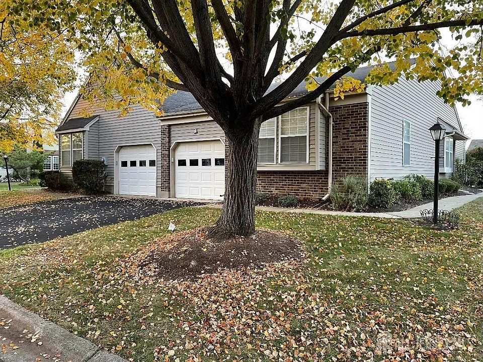 2nd image of 8 James Monroe Dr